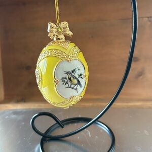 New/Vintage the Danbury Mint, Birds of splendor, Christmas egg ornaments
